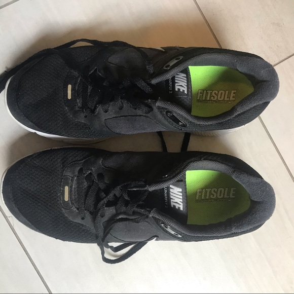 Nike lunarfly 2 black running shoes (women’s 7) - Picture 4 of 8